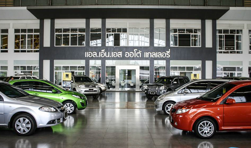 Loạt xe mới đáng mua ra mắt Việt Nam trong tháng 10 Nhiều lựa chọn giá